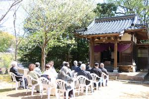 住吉神社での神事のようす