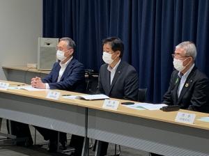 理事会の様子