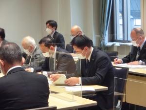会議の様子２