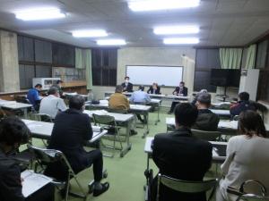 総会の様子