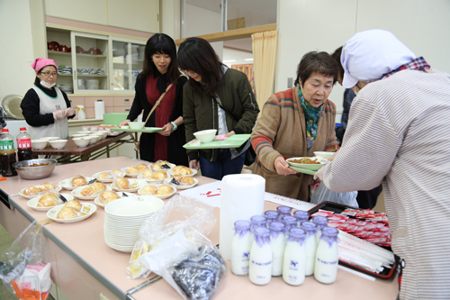学校給食を味わえる「給食タイム」
