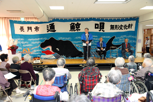 「これからもますます元気で過ごしてください」と磯部副市長