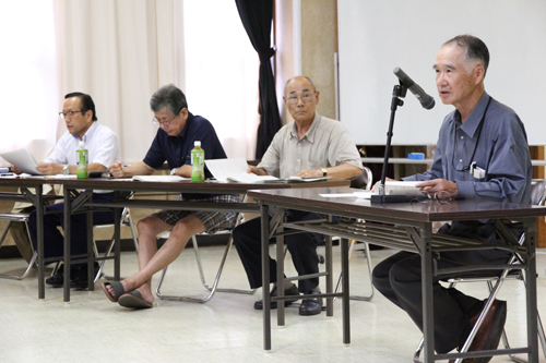 各種議案が審議され、「ながとご当地グルメ祭り」の開催などを盛り込んだ事業計画が承認された