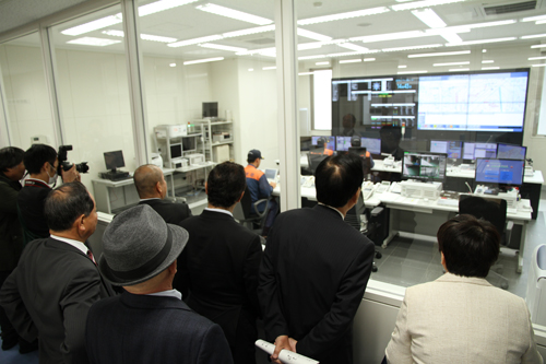 通信指令室ではデモンストレーションが行われた