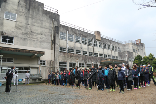 深川地区の自治会から9チーム、オープン参加で3チームが参加