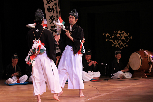 三隅滝坂地区に伝わる滝坂神楽舞も上演