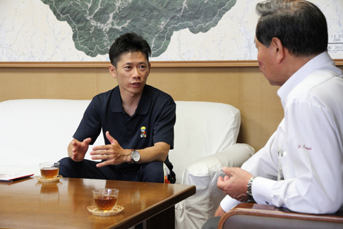 「レース展開を見極め、駆け引きで勝負したい」と白石さん