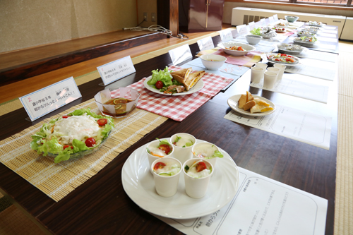 地産の食材を使った「野菜たっぷり朝ごはんレシピ」が今回のテーマ