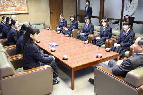 2年生7人と1年生4人の合計11人が出場予定