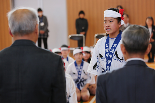 「鯨唄は、通の皆さんの思いや願いが込められた宝物」と話した河本さん