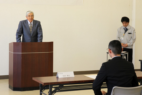 「若い人材は会社にとって宝」と温かく迎える株式会社長門西の窪田進代表取締役