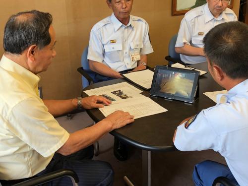 被災地の画像などを見せながら活動を報告
