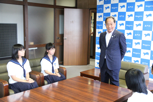 長門市からも南三陸町へ職員を派遣しており、南三陸町の復興状況が気になると大西市長