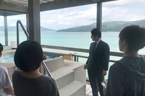 ホテル楊貴館を見学