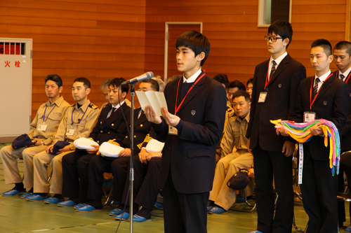 実習生を代表して決意表明をした藤本海音さん