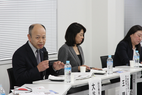 長門市の大谷副市長も登壇して、長門市の食材などを紹介