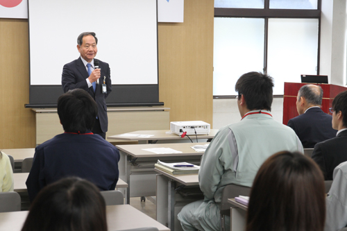 「年々、発表内容が向上しつつある」と大西市長