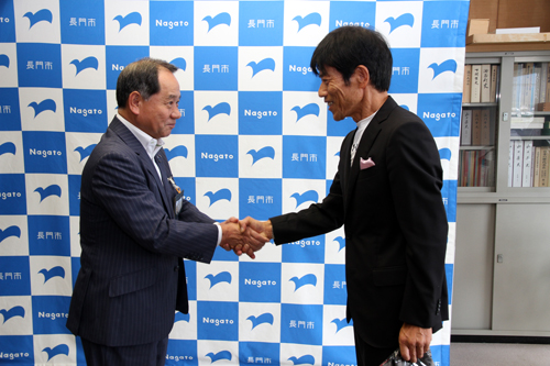 上田十太選手の出場激励会が長門市役所で開催された