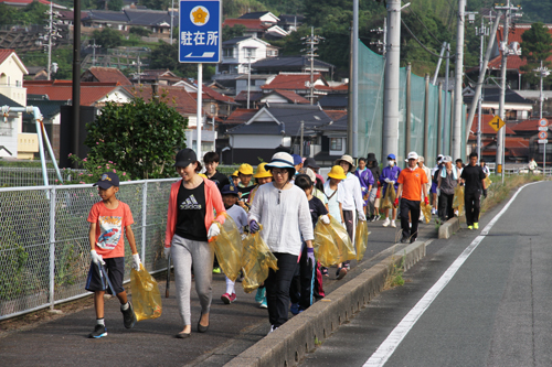 黄波戸地区では約50人が参加
