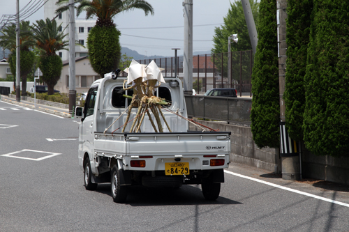 日置上の長崎まで運ばれるとのことです