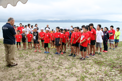 大谷副市長が「自分自身に勝ってください」と選手を激励