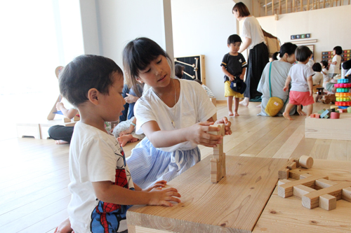 長門おもちゃ美術館の5万人は開館以来430営業日での到達