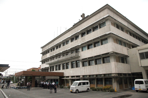 老朽化が進んだ旧庁舎