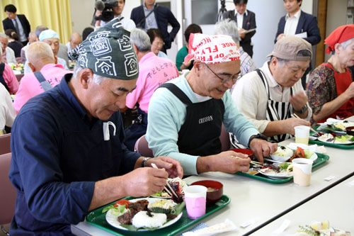 今後、「子どもと学ぼう＆カレーライスとサロンの日」や「食のセミナー」へのニタリクジラの提供が予定されています