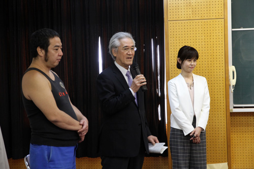 前川理事長はがん検診を受信を呼びかけました