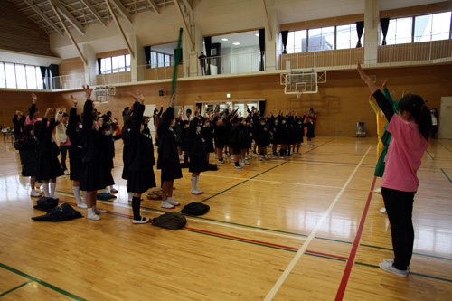 深川児童クラブ１年生から５年生の５３人が参加