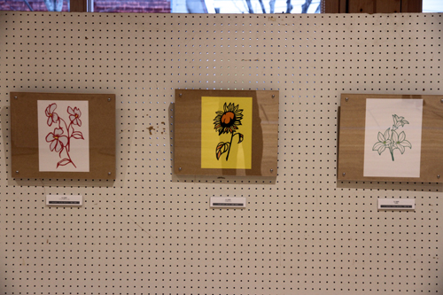 切り絵作品の展示