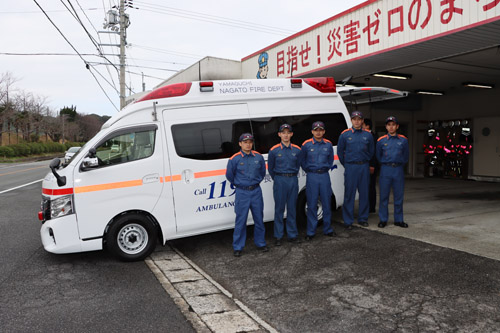 西消防署に高規格救急自動車が配備された