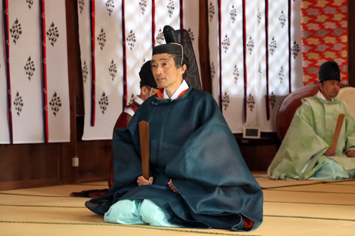 「新型コロナウイルス感染症の拡大防止に向けて一層気を引き締めていきましょう」と古屋正次宮司