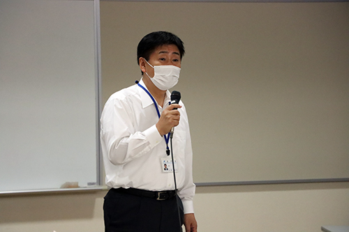 「現場の生の声を聴いて、まちづくりに役立てるために、忌憚のない意見をよろしくお願いいたします。」と江原市長