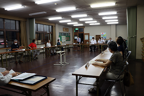 厳しい現状や新たな可能性についてなどさまざまな意見が出された。