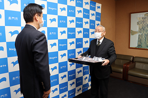 市内すべての保育園・幼稚園に鯨肉が提供された