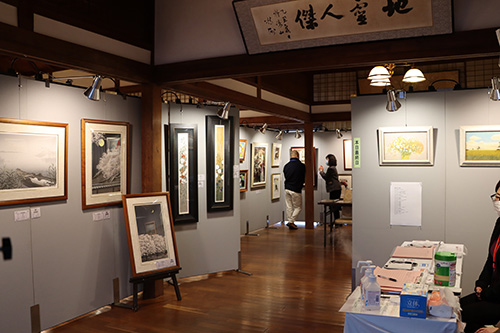 俵山温泉の温泉閣で行われた絵画展