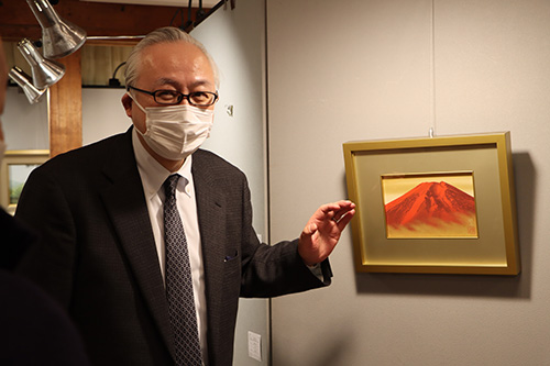 画家の原宏之さんによる絵画の表現の説明も行われた