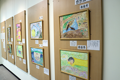 計３５点の作品が展示