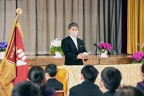 あいさつをした中村校長