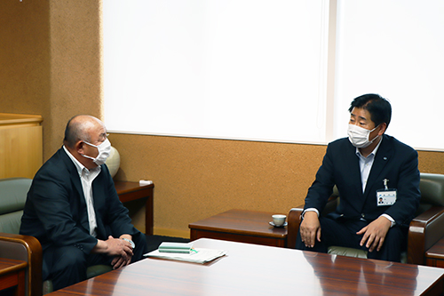 デマンド交通や地域医療など解決すべき地域課題は多い