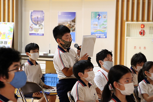 児童が事前に用意していた質問を投げかけた