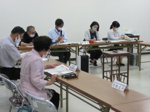 事務局から現状と計画の内容、スケジュールについて説明があった
