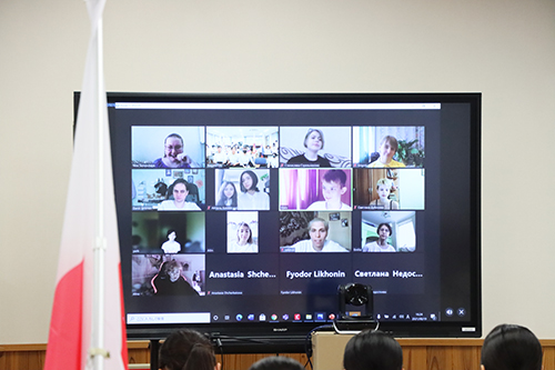 ソチ市からは日本語を学ぶ学生15人が参加