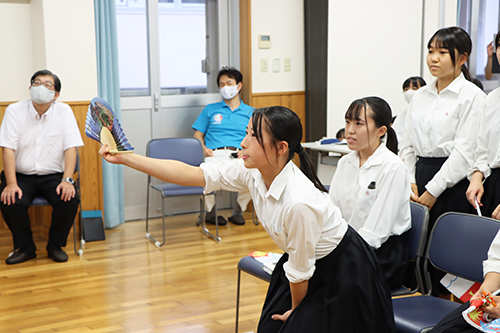 長門市からソチ市に贈るプレゼントを紹介