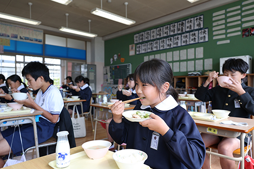 酢の物以外にも刺身や丸焼きなどもおいしい