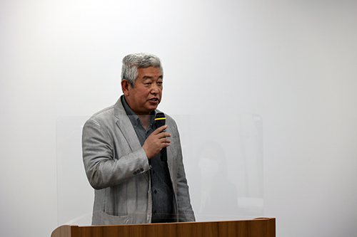 コンシェルジュを代表してあいさつする藤永さん