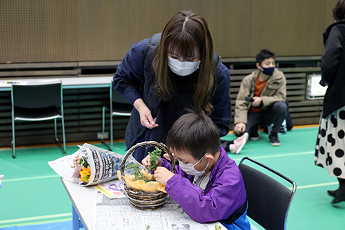 生花を使ったフラワーアレンジメント体験