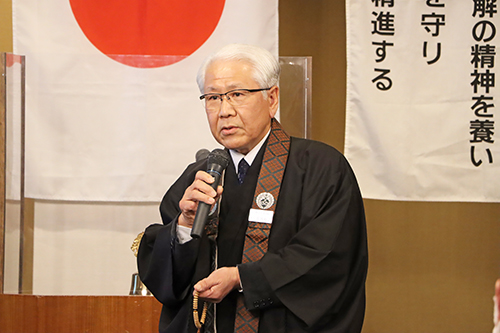 「苦しむ人の支援になれば」と話す龍雲寺・長岡住職
