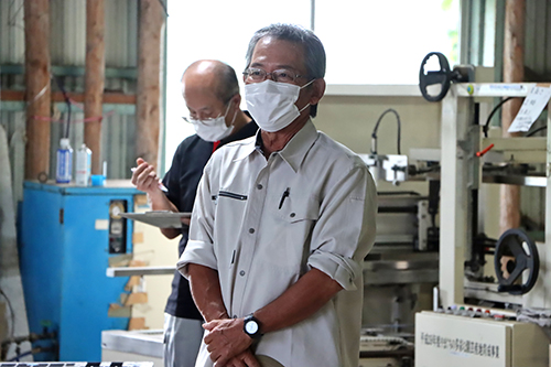 日置すいか生産出荷部会 部会長の大町一吉さん。